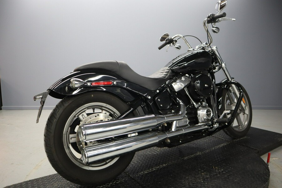 2022 Harley-Davidson Softail Standard