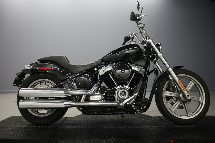 2022 Harley-Davidson Softail Standard