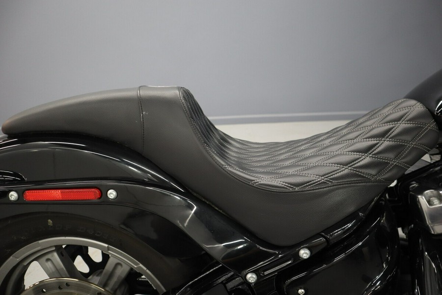 2022 Harley-Davidson Softail Standard