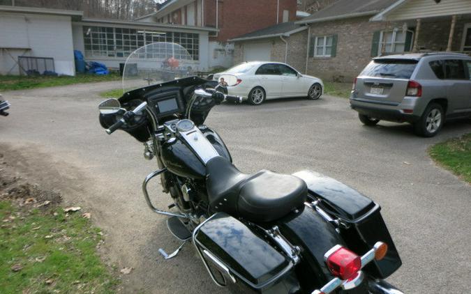 2011 Harley-Davidson® FLHR Road King®