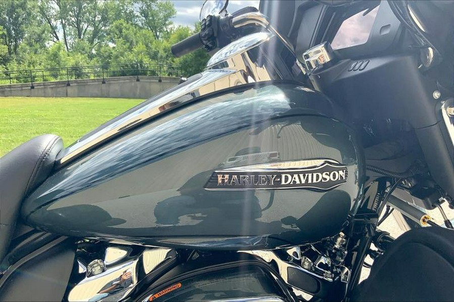 2020 Harley-Davidson® FLHTCUTG - Tri Glide® Ultra