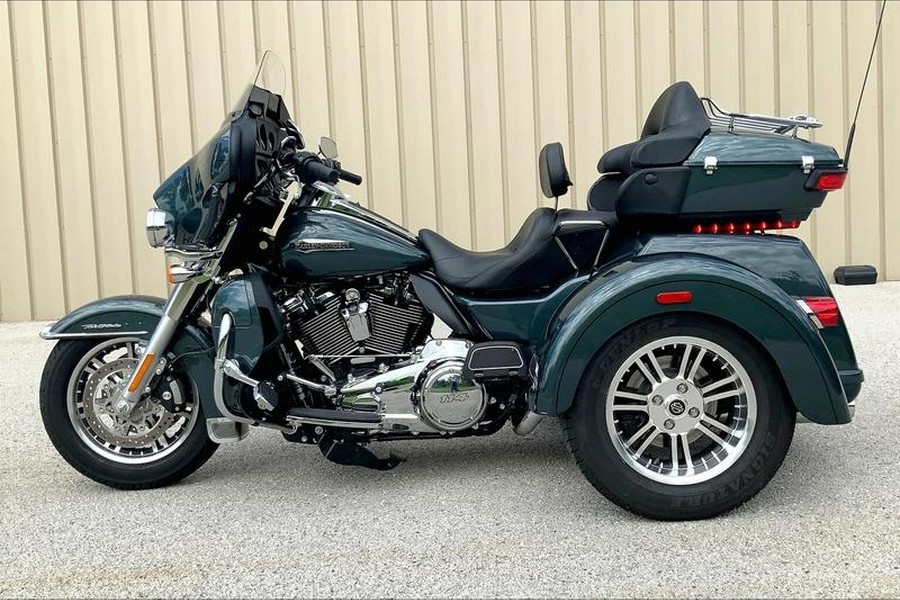 2020 Harley-Davidson® FLHTCUTG - Tri Glide® Ultra