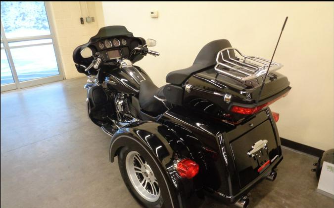 2017 Harley-Davidson Tri Glide® Ultra