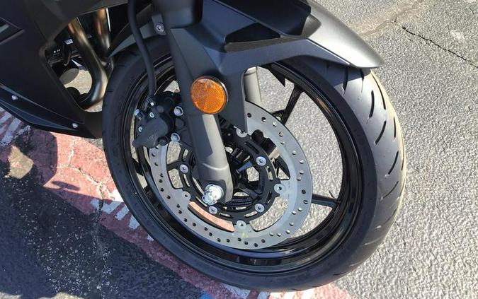 2026 Kawasaki Ninja® 500 Metallic Flat Spark Black