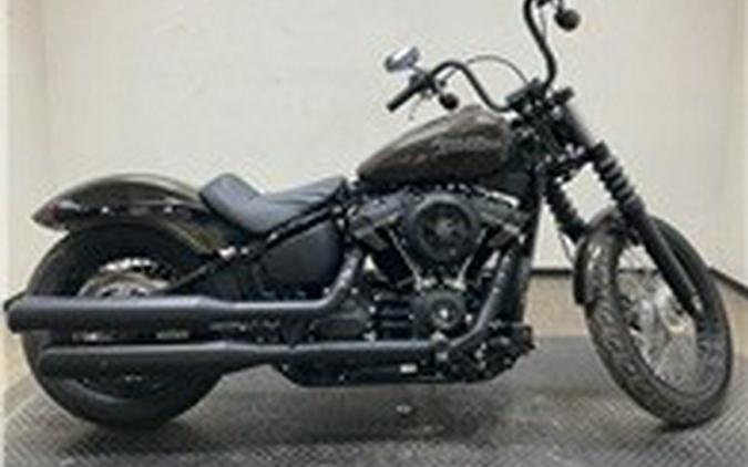 2020 Harley-Davidson Street Bob River Rock Gray
