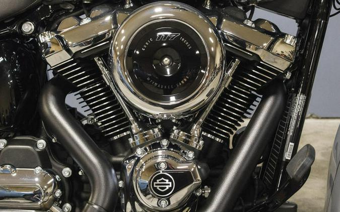 2026 Harley-Davidson® FLHC - Heritage Classic