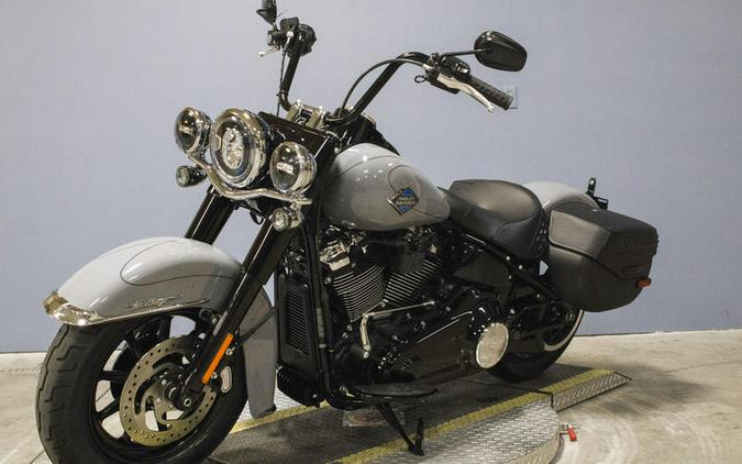 2026 Harley-Davidson® FLHC - Heritage Classic