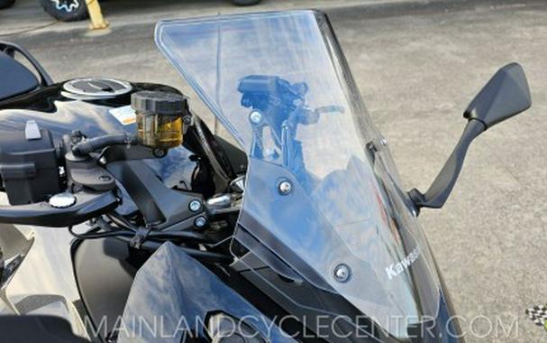 2025 Kawasaki Ninja® 1100SX ABS