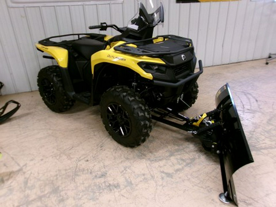 2024 Can-Am Outlander XT 700