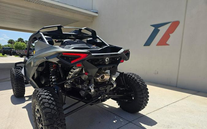 2026 Can-Am Maverick R X Rc With Smart-Shox