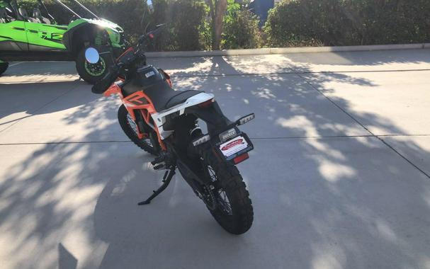 2026 KTM 390 ENDURO R