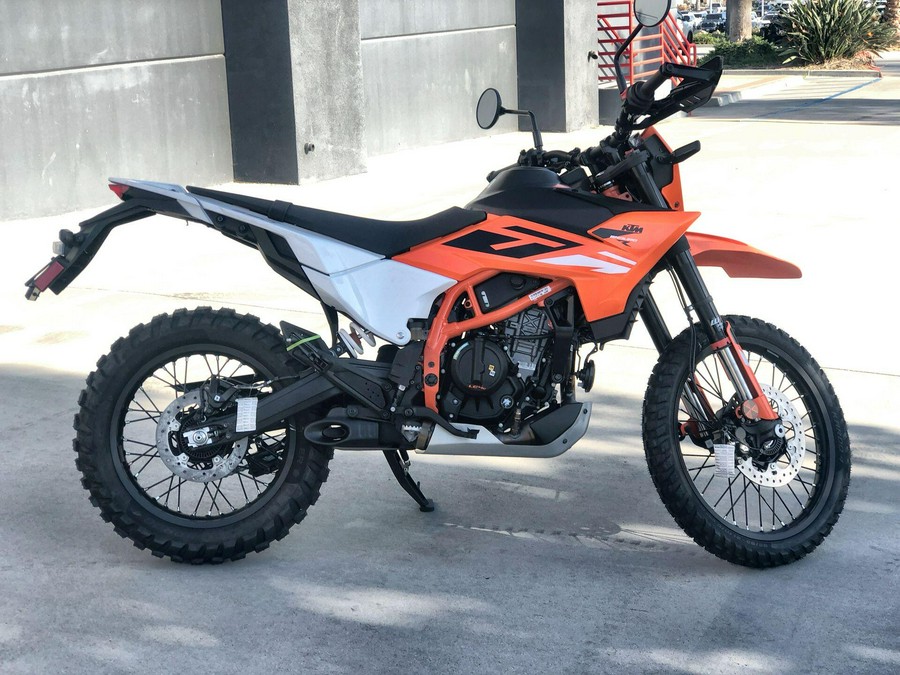 2026 KTM 390 ENDURO R
