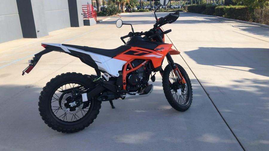 2026 KTM 390 ENDURO R