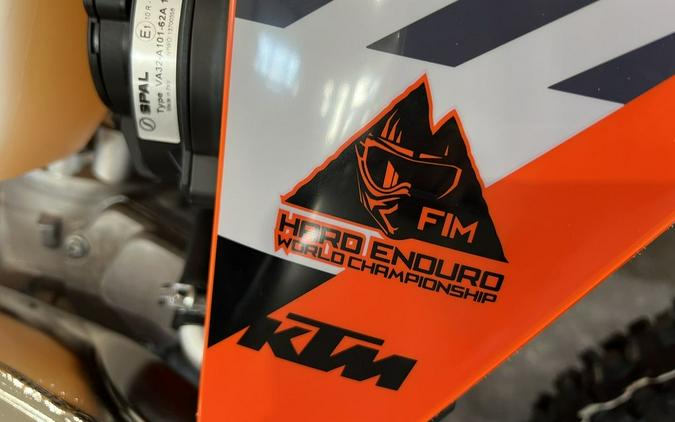 2024 KTM 300 XC-W Hardenduro