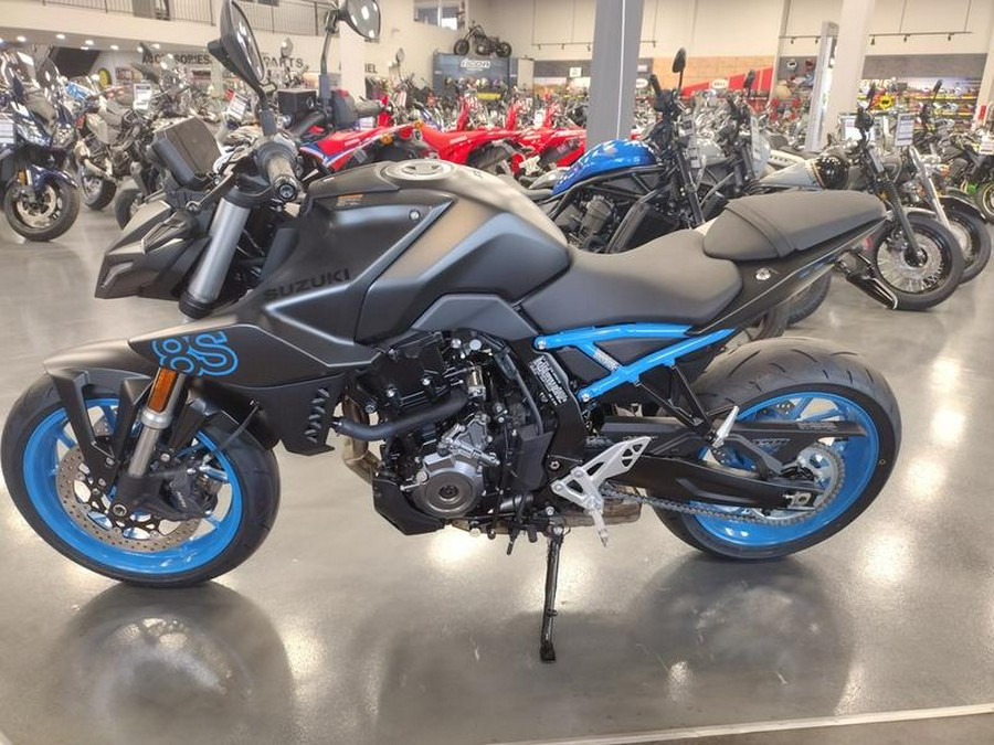 2024 Suzuki GSX-8S