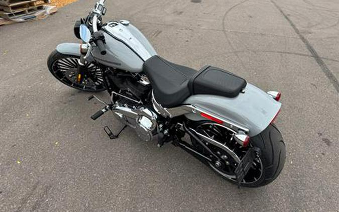 2024 Harley-Davidson Breakout®