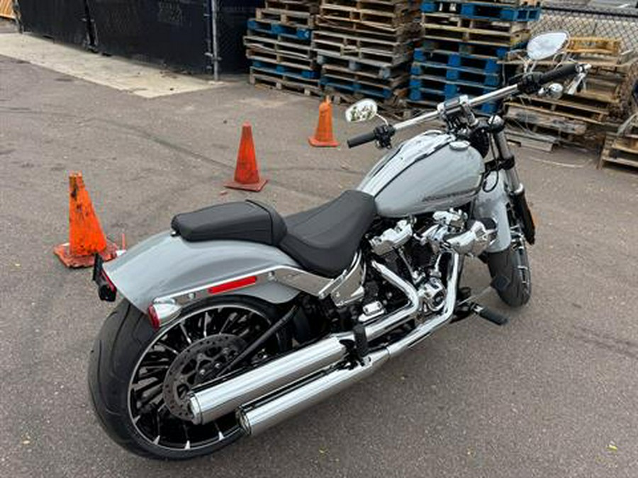 2024 Harley-Davidson Breakout®