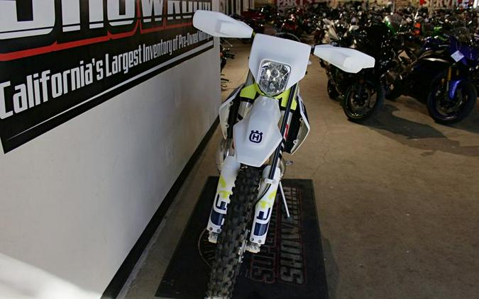 2023 Husqvarna® TE 300