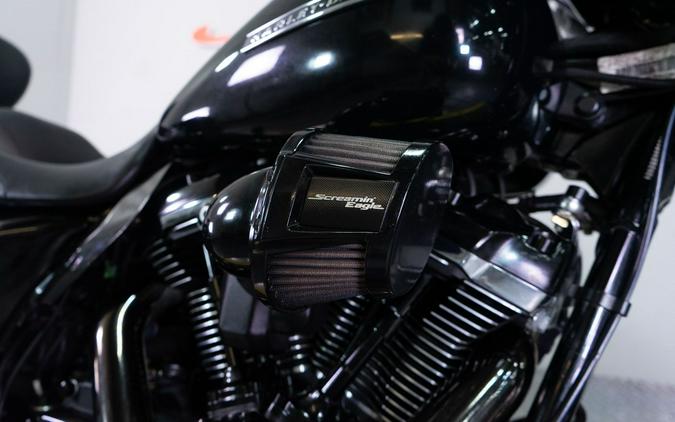2018 Harley-Davidson Street Glide® Special