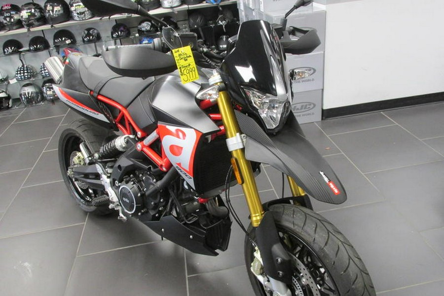 2018 Aprilia® Dorsaduro
