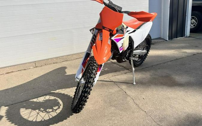 2024 KTM 125 XC