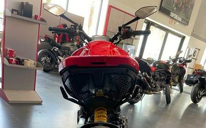 2023 Ducati Diavel V4 Ducati Red