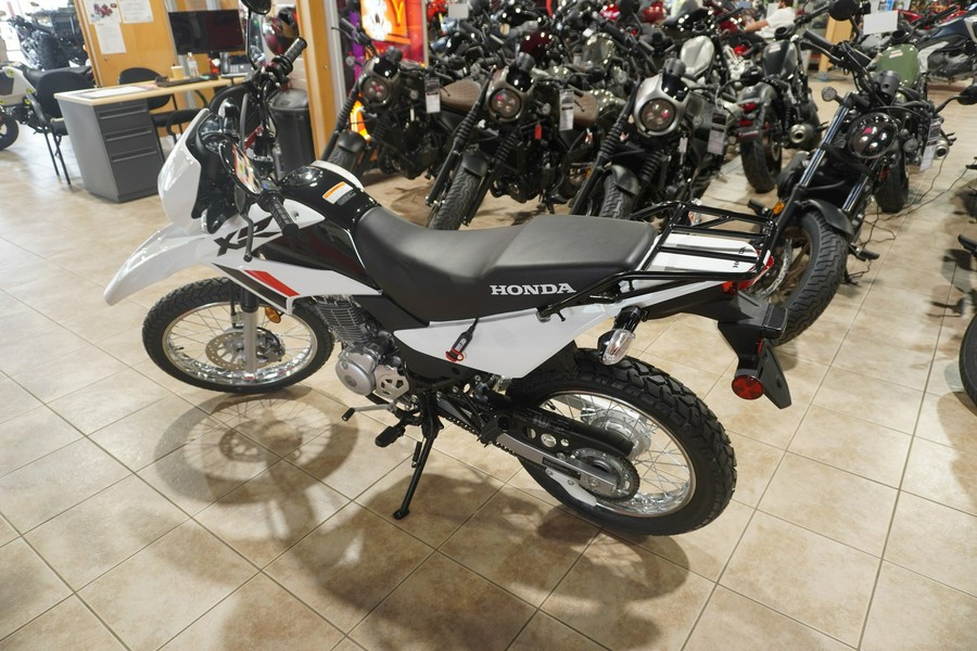 2023 Honda XR150L