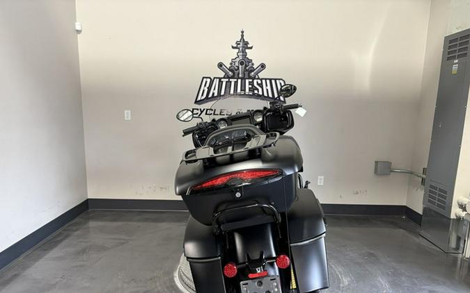 2021 Indian Roadmaster Dark Horse Thunder Black Smoke