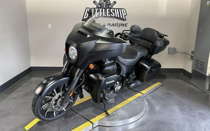 2021 Indian Roadmaster Dark Horse Thunder Black Smoke