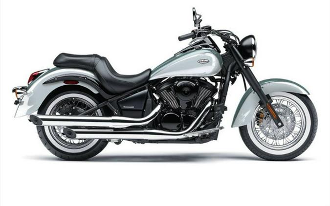 2020 Kawasaki Vulcan 900 Classic