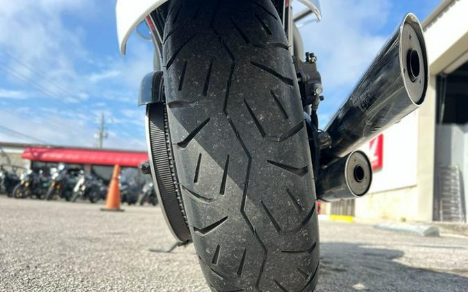 2020 Kawasaki Vulcan 900 Classic