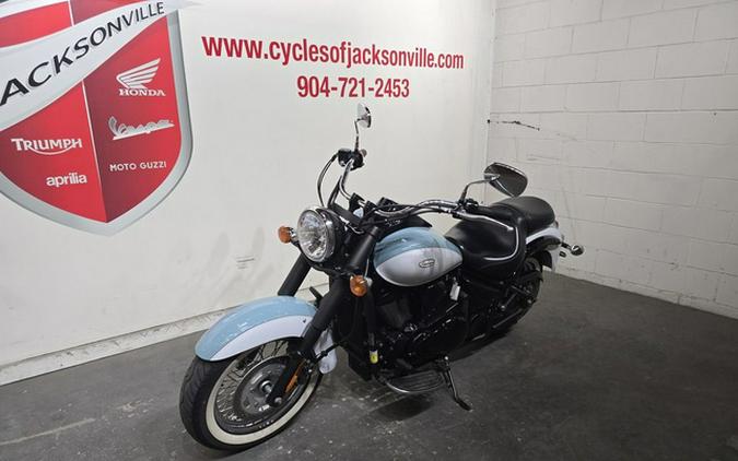 2020 Kawasaki Vulcan 900 Classic