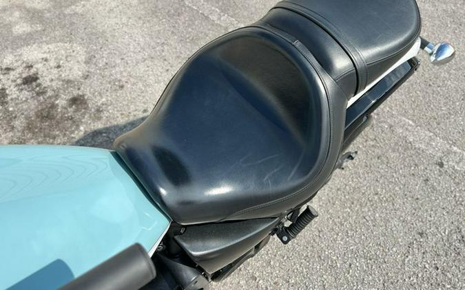 2020 Kawasaki Vulcan 900 Classic