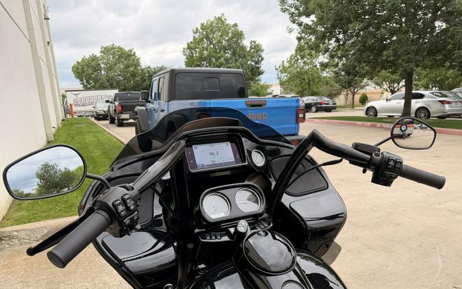 2023 Harley-Davidson Road Glide® 3