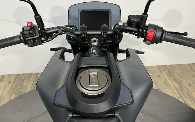 2024 Husqvarna Svartpilen 401