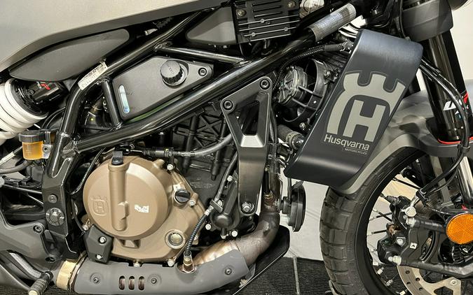 2024 Husqvarna Svartpilen 401