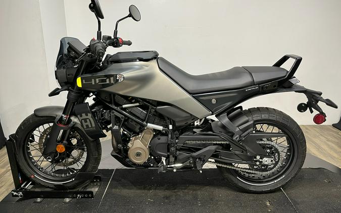 2024 Husqvarna Svartpilen 401