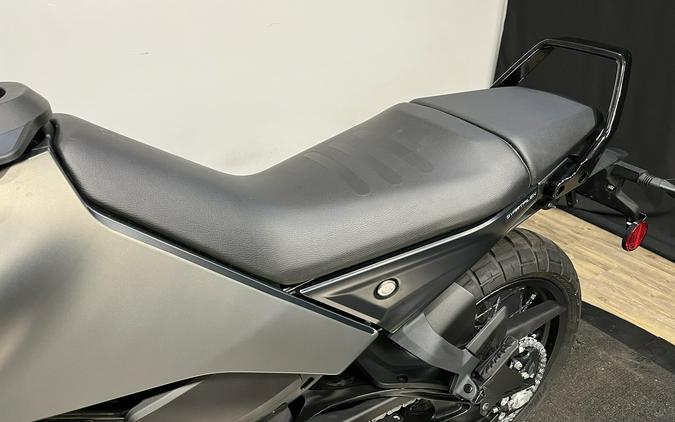 2024 Husqvarna Svartpilen 401