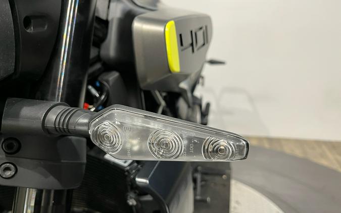 2024 Husqvarna Svartpilen 401