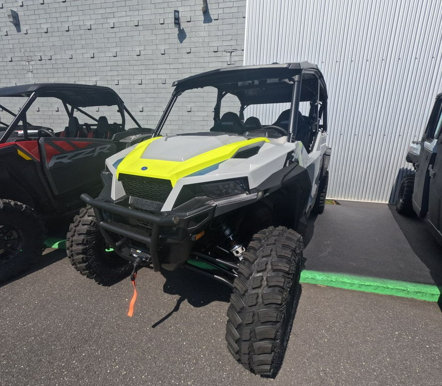 2024 Polaris® General XP 4 1000 Sport