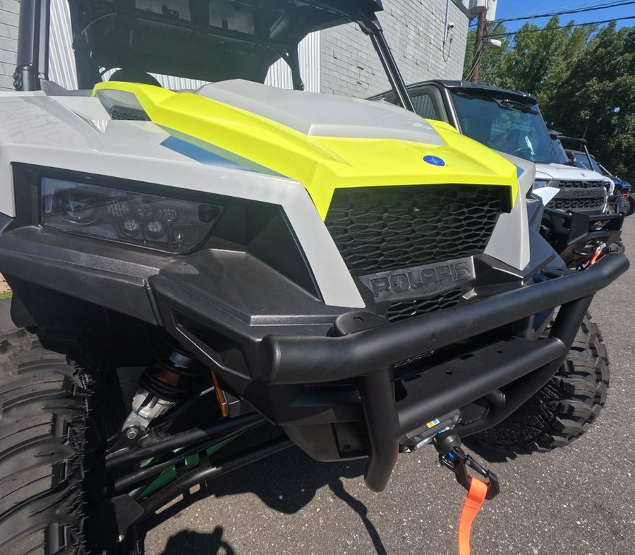 2024 Polaris® General XP 4 1000 Sport