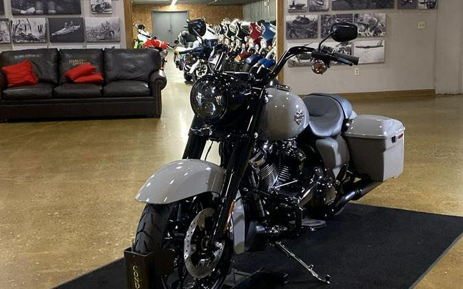 2024 Harley-Davidson® FLHRXS - Road King® Special