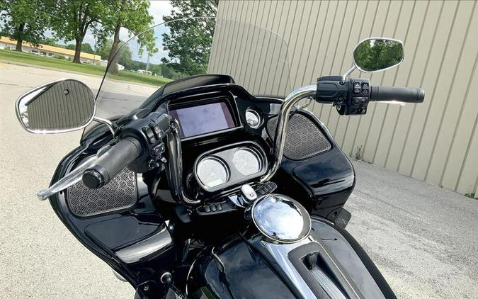 2020 Harley-Davidson® FLTRK - Road Glide® Limited