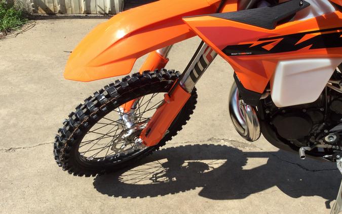 2025 KTM XC 250