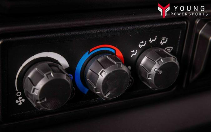 2026 Can-Am Defender MAX Limited HD11