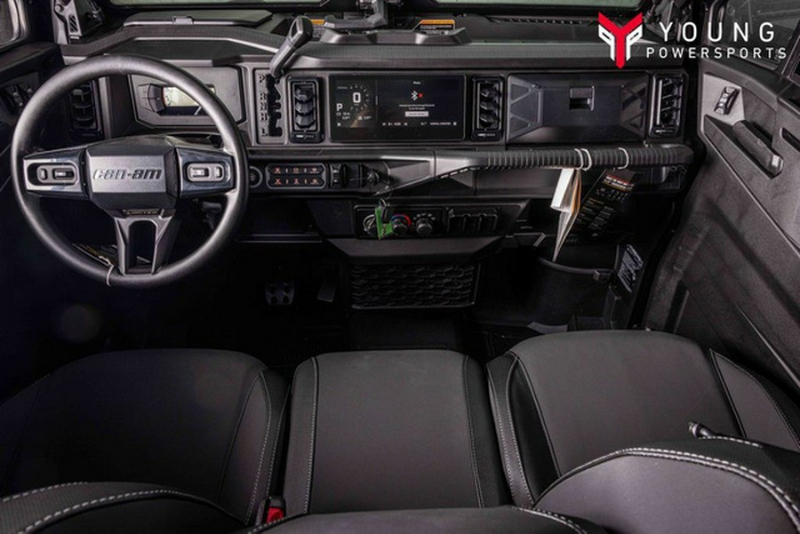 2026 Can-Am Defender MAX Limited HD11