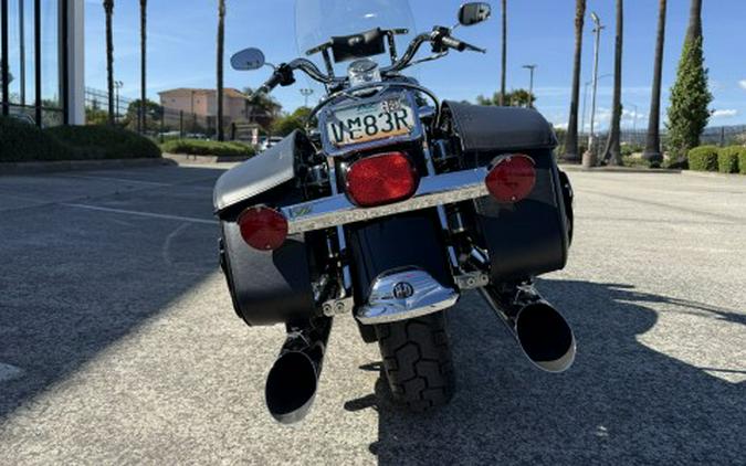 2005 Harley-Davidson FLHRCI Road King® Classic