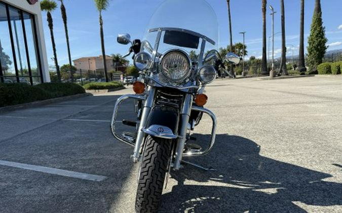 2005 Harley-Davidson FLHRCI Road King® Classic