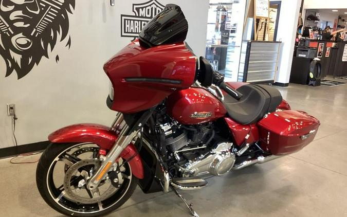 2025 Harley-Davidson® FLHX - Street Glide®