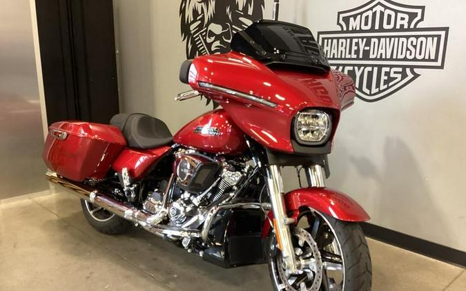 2025 Harley-Davidson® FLHX - Street Glide®